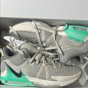 Nike Basketball Sneakers in Gray and Mint